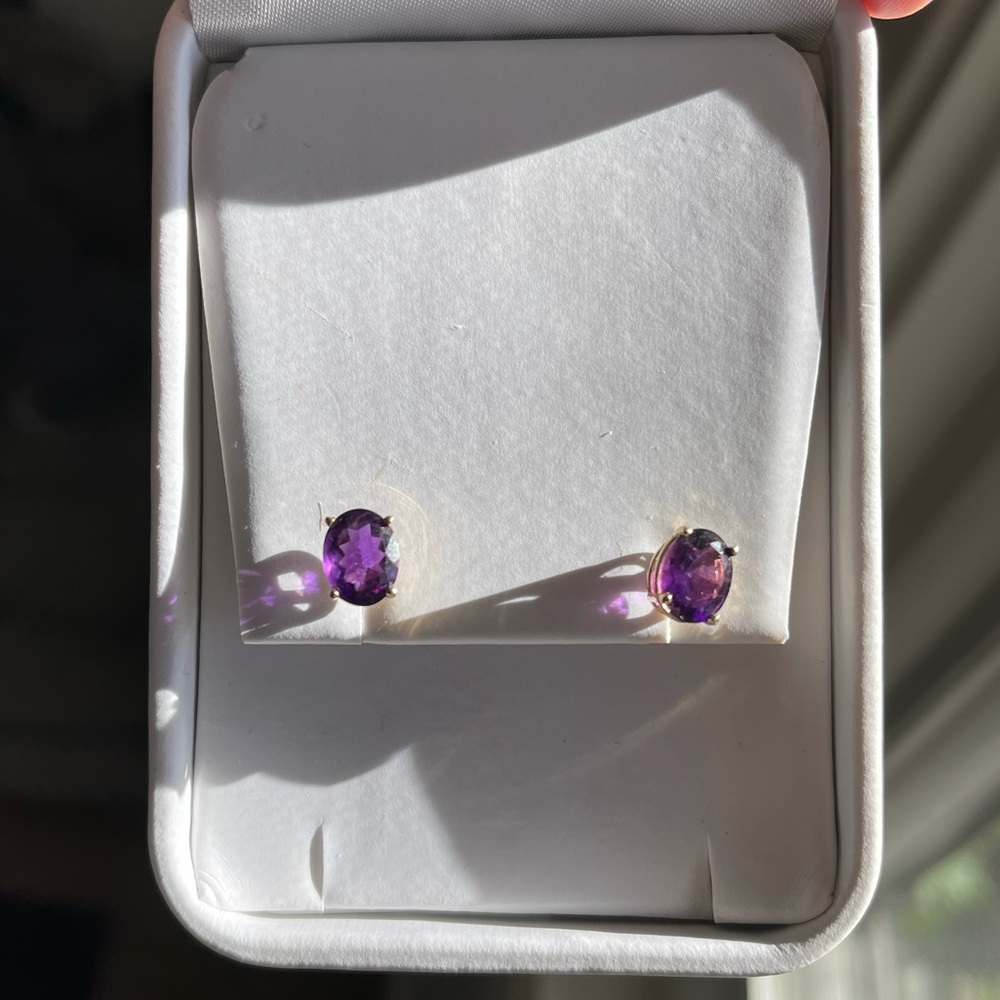 Purple Amethyst 14K Gold Setting Solitaire Gem Stud Earrings
